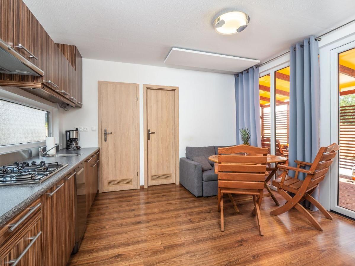 Mediteran Travel Mobile Homes Galeb Omis Exterior photo